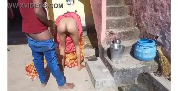 मराठी भाभी की खुले में चुदाई पड़ोसी साथ देसी सेक्सी बीएफ वीडियो